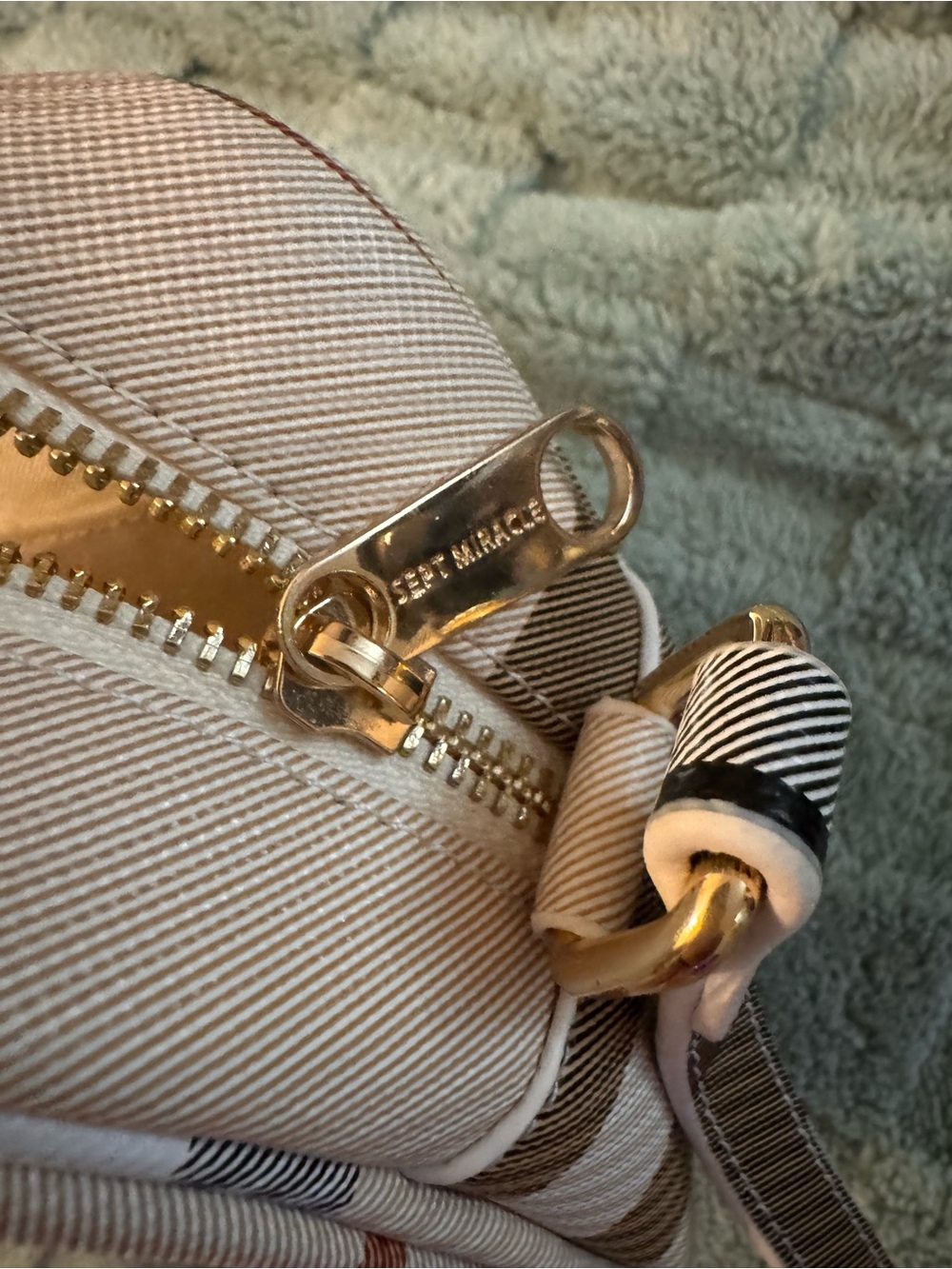 <Sept Miracle> Plaid Crossbody Bag in Beige and Brown - Designer Style - Picture 7 of 8